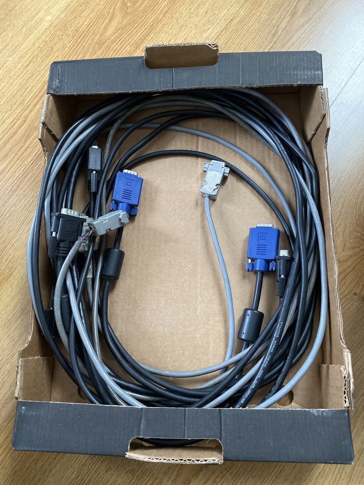 Kabel  video do monitora VGA