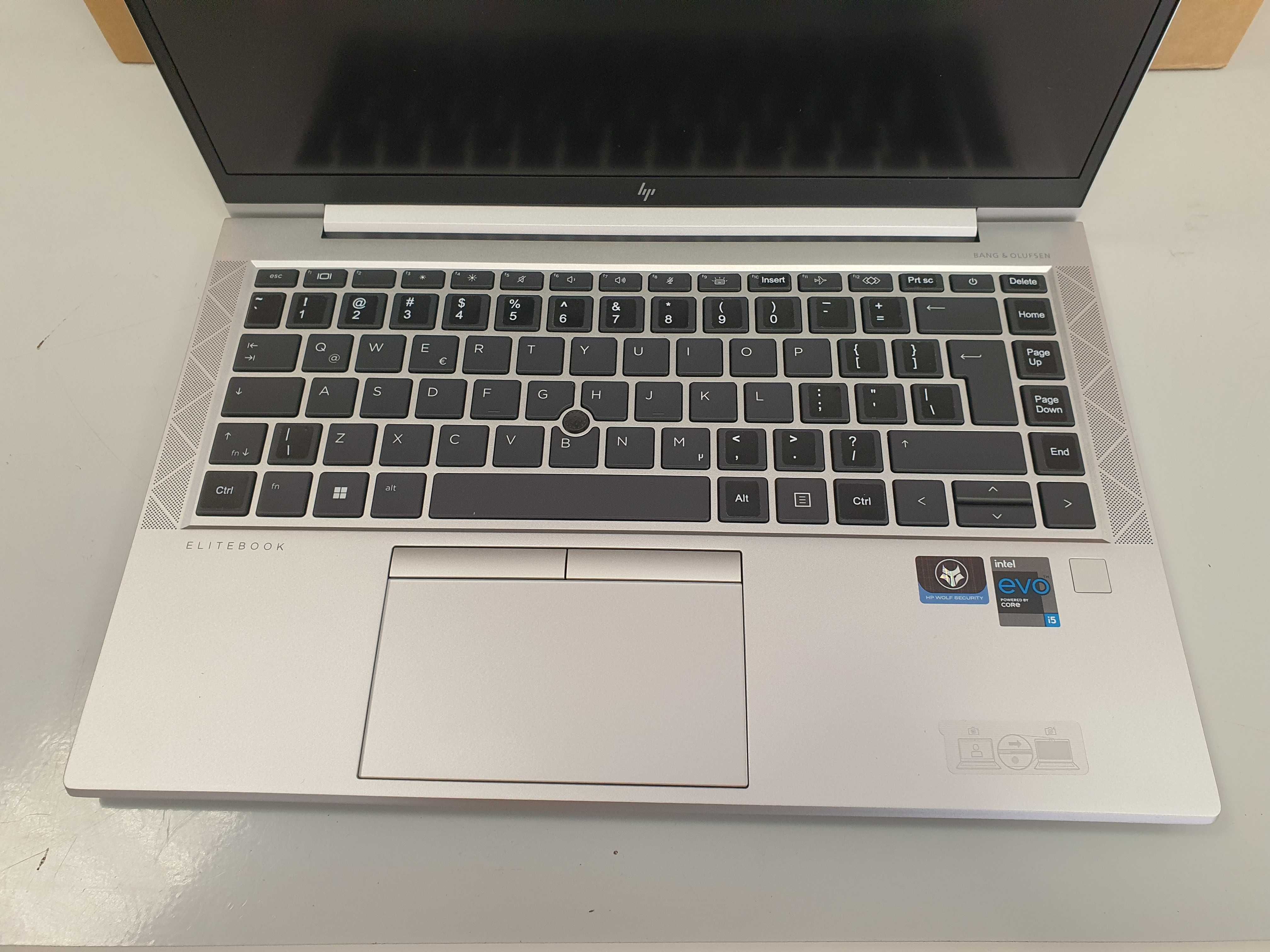 HP EliteBook 840 Aero G8 16 GB / 512 GB srebrny