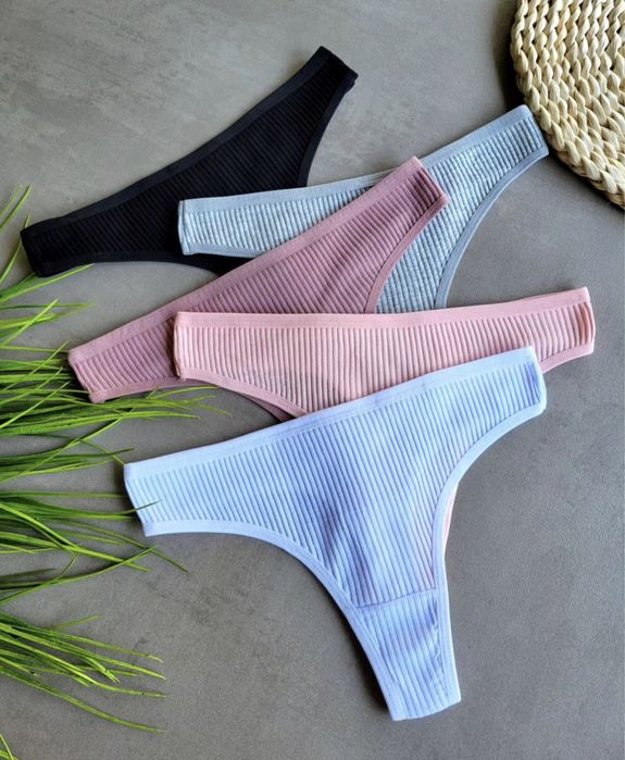 Трусики стрінги в рубчик