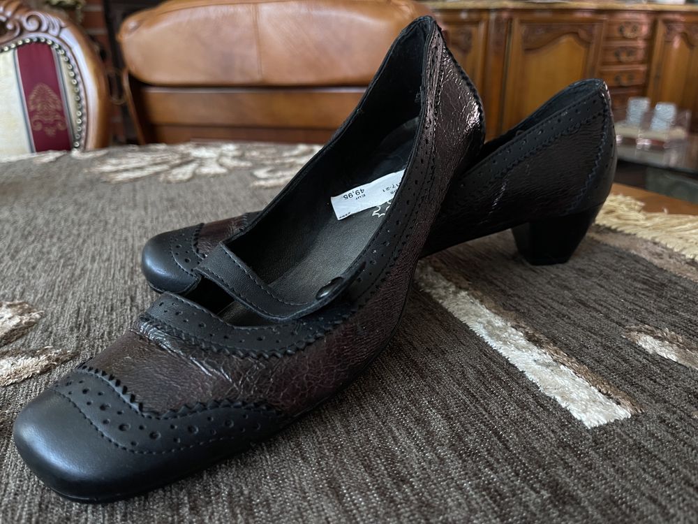 Tamaris buty czólenka na słupku 41 skóra naturalna 26,5 cm