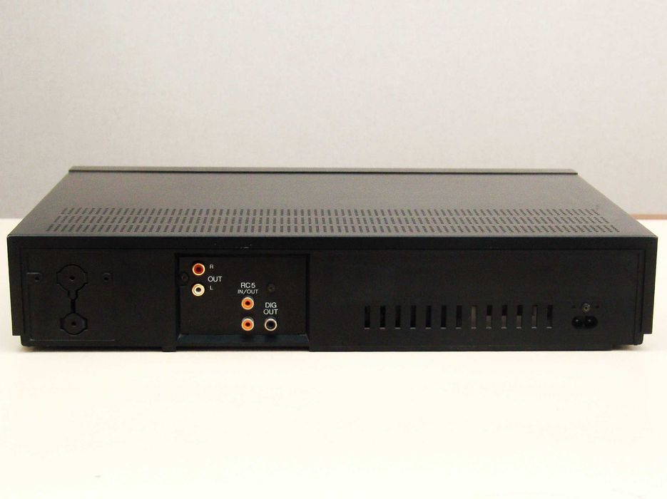 CD плеер Philips CD 584, Philips CD 473 (ЦАП TDA1541).