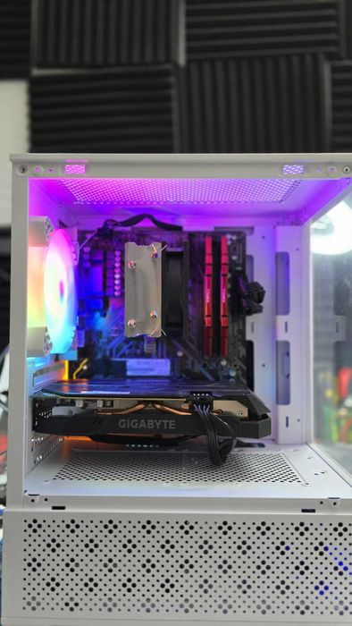 PC Torre Desktop Gaming Ryzen 7 + RTX + 16GB RAM + W11 [Garantia]