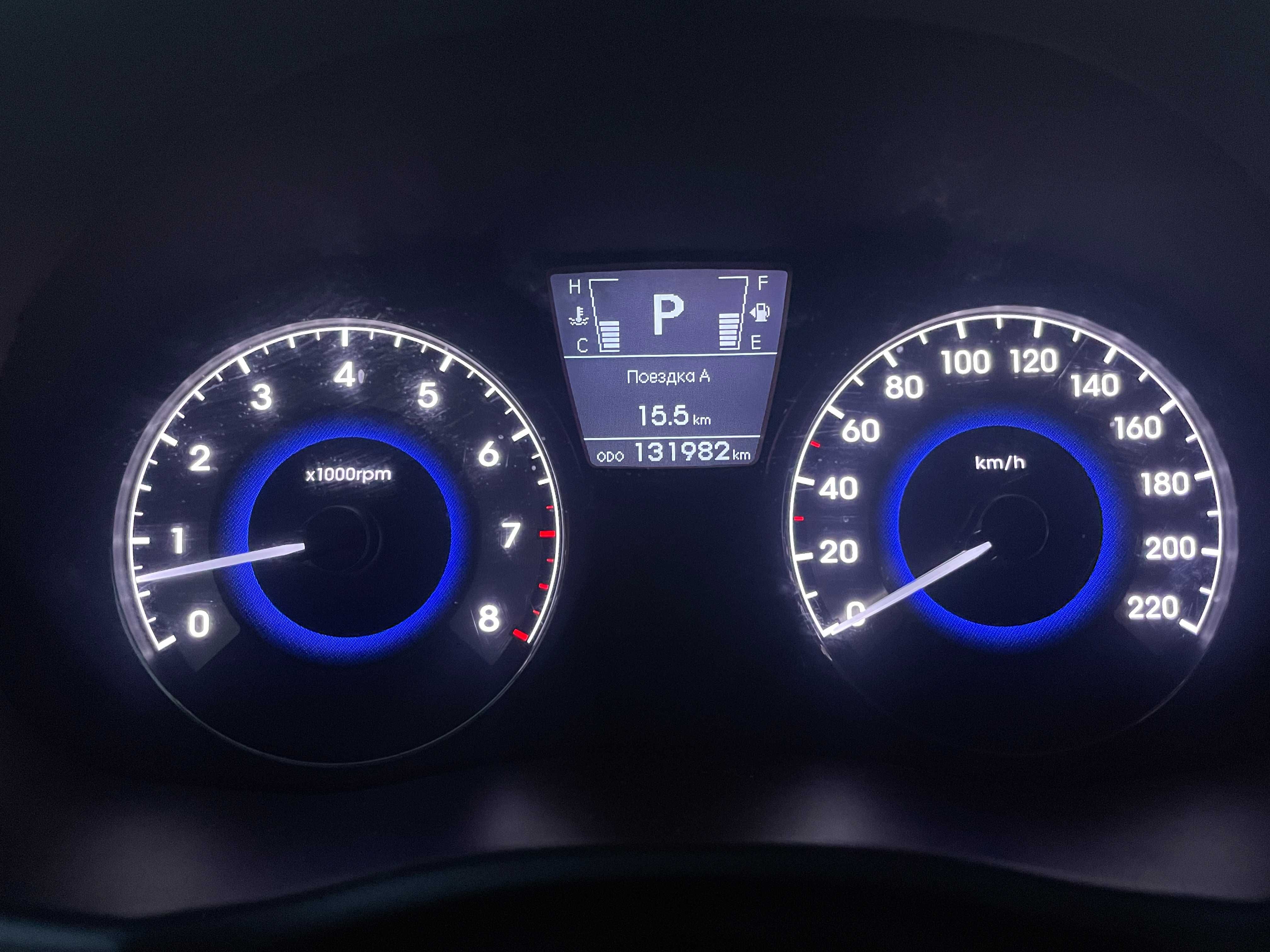 Hyundai Accent 2011 1.6 л