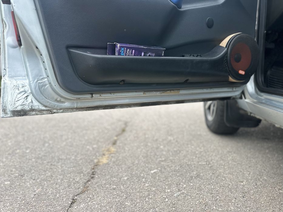 Продам ВАЗ2199. Чорна пʼятниця протягом 2 тижнів 2000-1900