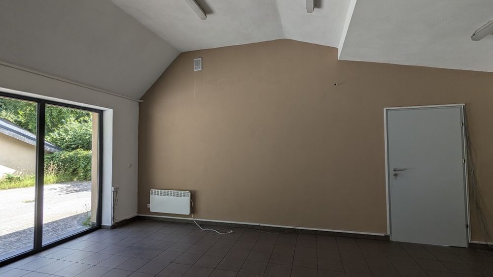 Budynek biurowy / handlowy / usługowy / warsztatowy na wynajem