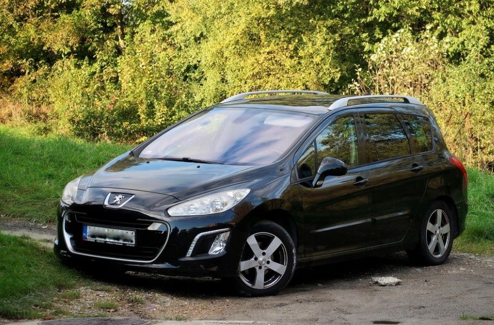 Peugeot 308 SW 1.6 HDi 112KM  Kombi  2012  Bogate wyposażenie