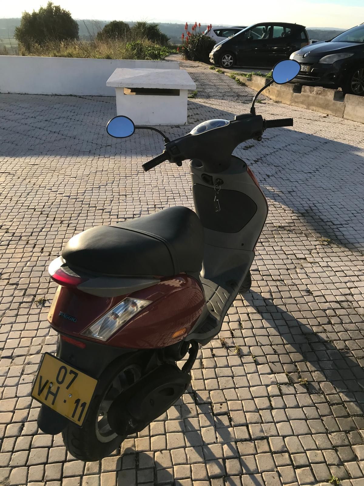 Piaggio Zip Impecável