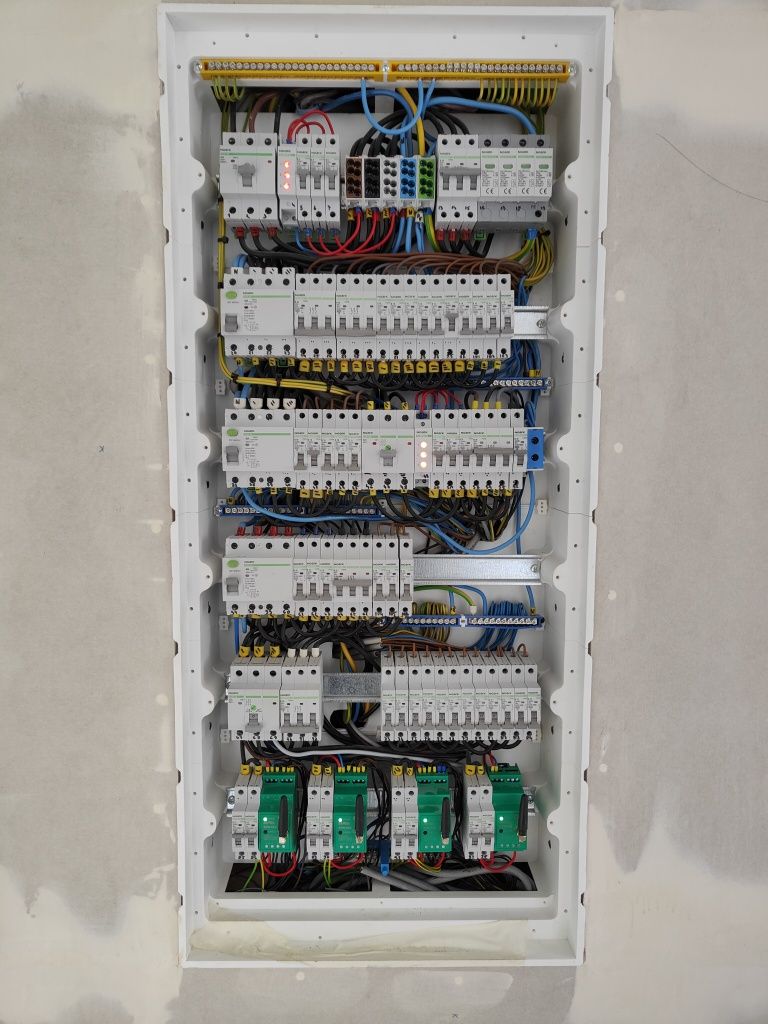 Elektryk 24/7, Monitoring, Alarm, Domofony, Awarie