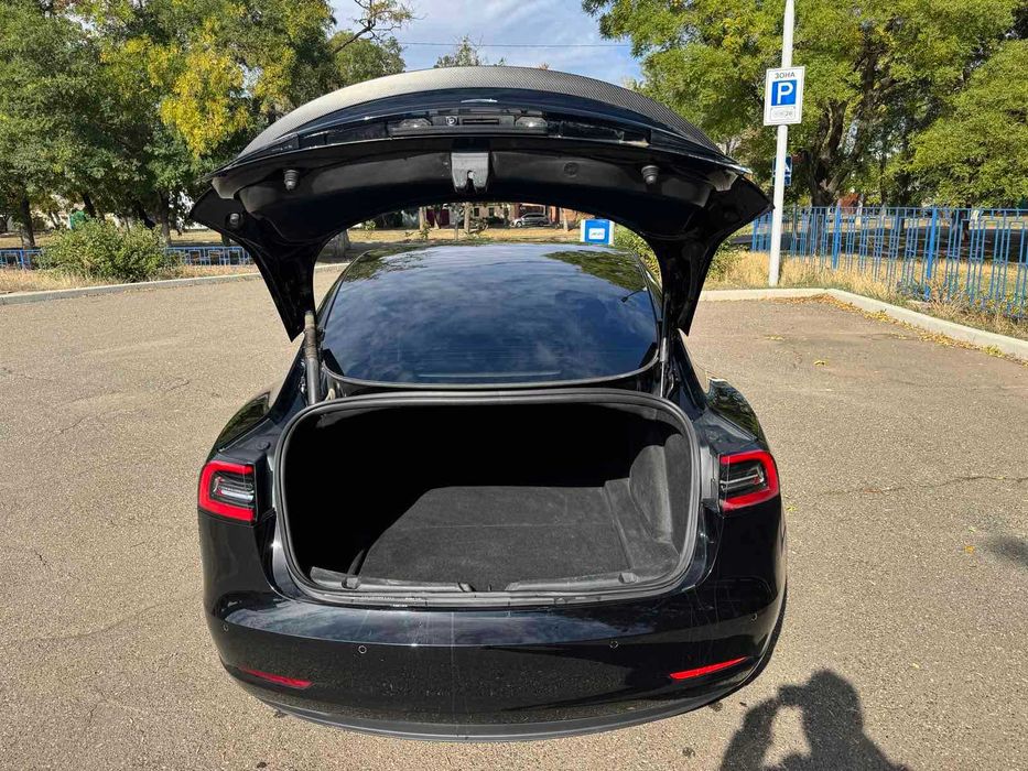 Tesla Model 3 Performance 82.5кВт  2022
