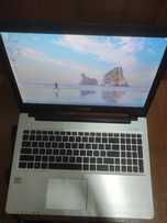 Ноутбук Asus x550c