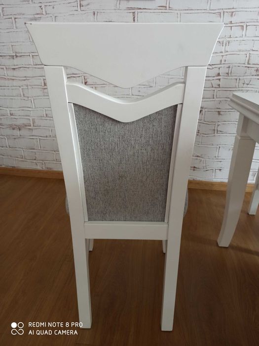 Krzesła komplet 8 szt