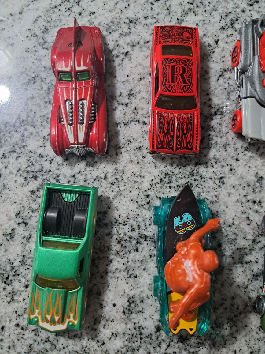 Autko Resoraki HOT Wheels