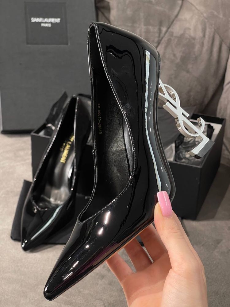 Жіночі босоніжки YSL