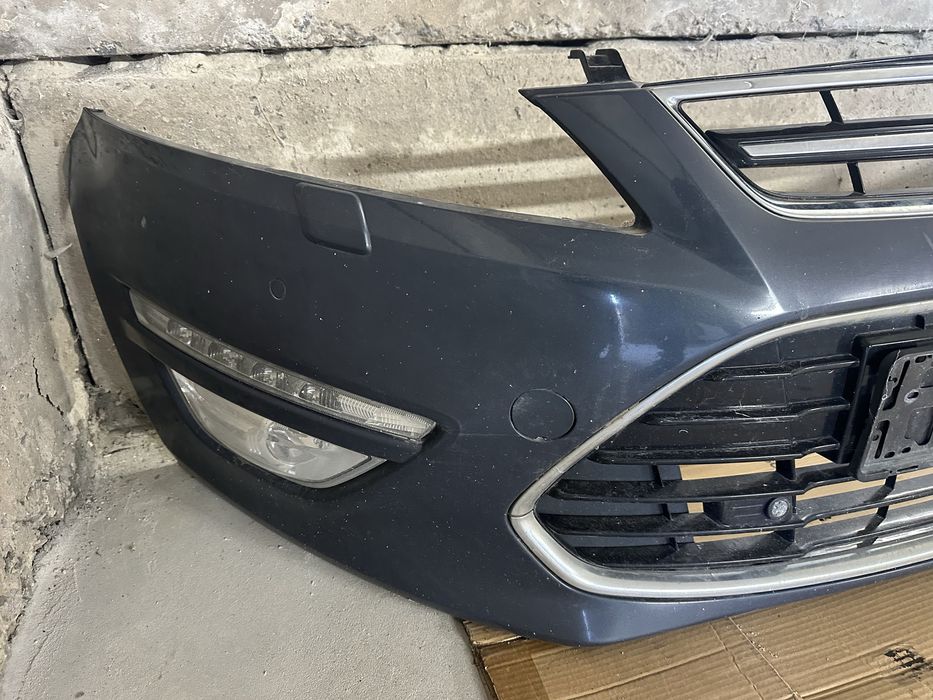 Бампер передний Ford Mondeo MK4