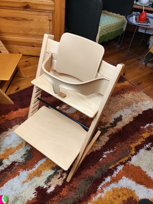 stokke tripp trap krzesło krzesełko
