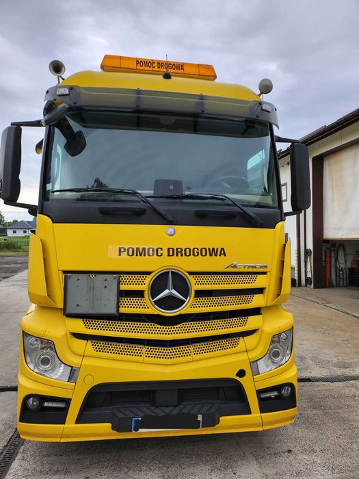 MERCEDES pomoc drogowa