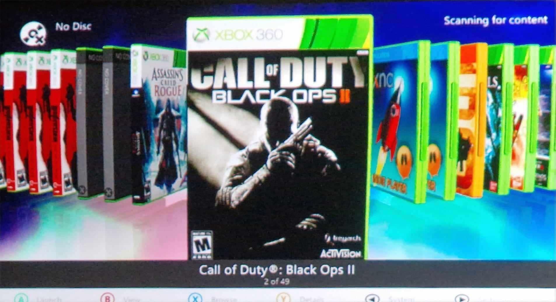 Sprzedam xboxa 360  z dyskiem twardym  sporo gier