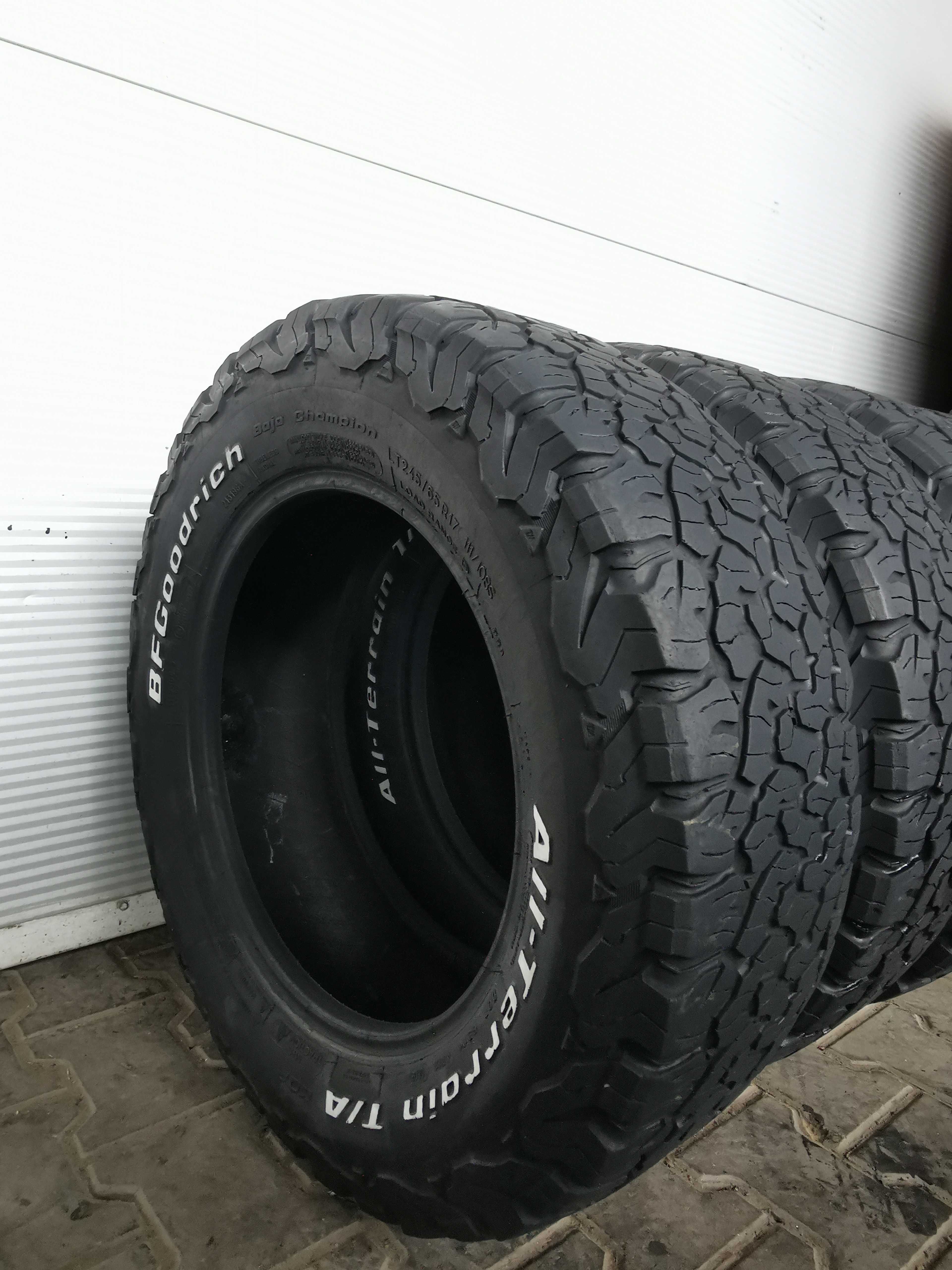 4szt. 245/65R17 BFGoodrich All-Terrain T/A KO2 używane