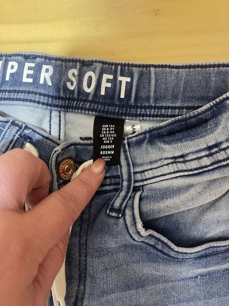 Джинси на хлопчика JOGGER & DENIM на р.134см