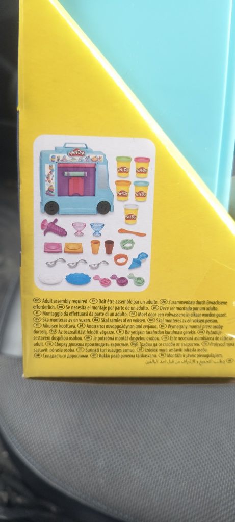 Play Doh ciastolina samochód z lodami ice cream truck