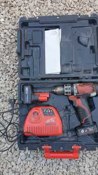 Wkrętarka udarowa MILWAUKEE M12 FUEL 12V baterie