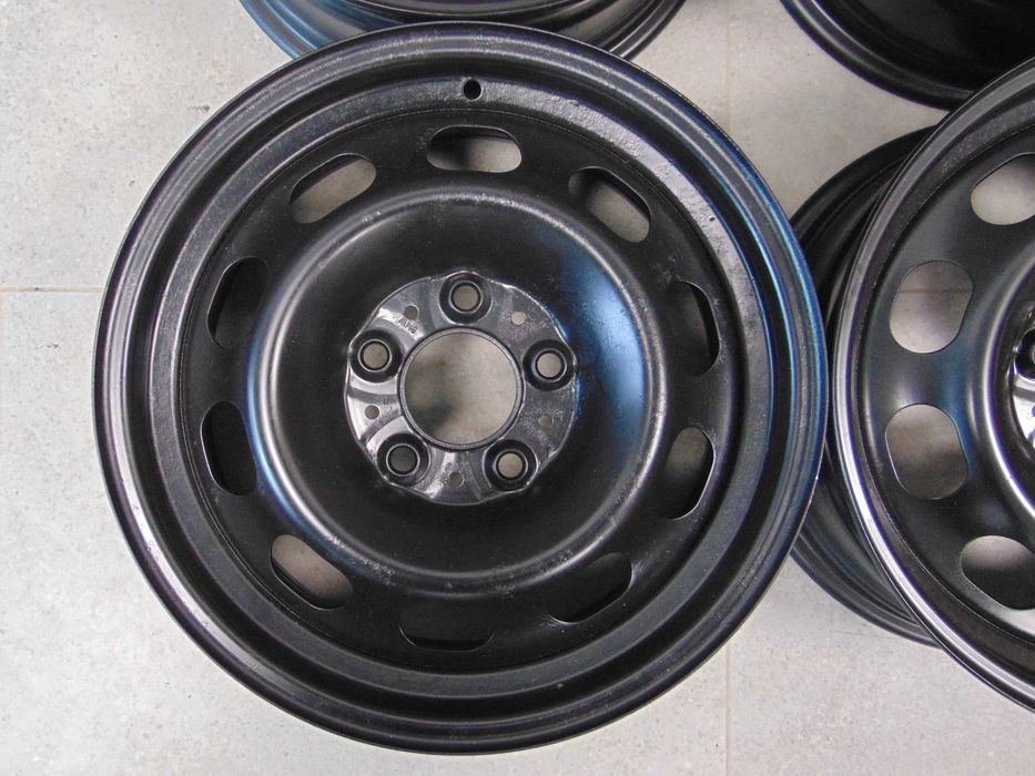 Felgi Stalowe 6,5x16 ET33 BMW SERII 1 F20 F21 kpl.