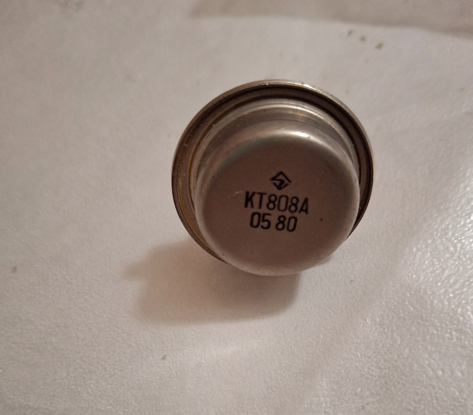 Tранзистори: КТ803А; КТ827А; КD3055Tesla;KT828A; 5NU73Tesla;KD503Tesla