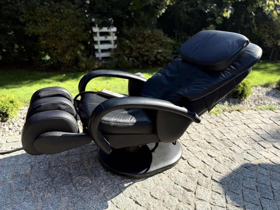 fotel Human Touch HT-125 z masażem oraz funkcją relax skóra pilot