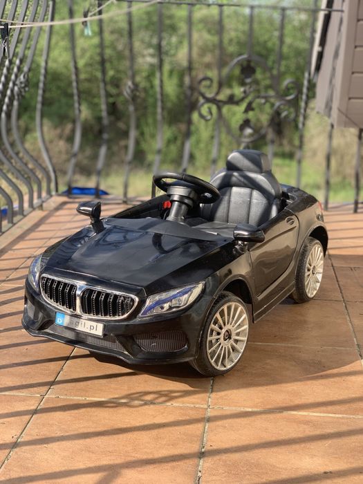 BMW M5 Samochodzik samochód na akumulator dla dzieci czarny
