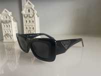 Okulary PRADA nowe.