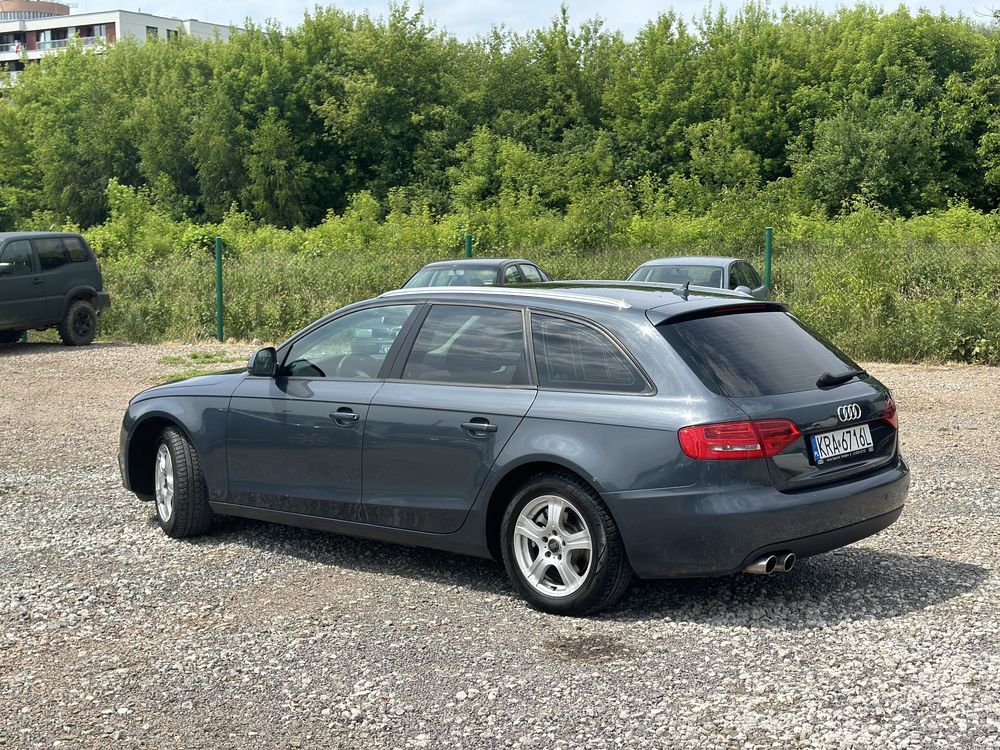 Audi A4 B8 2.0 Diesel TDI automat 2008 rok
