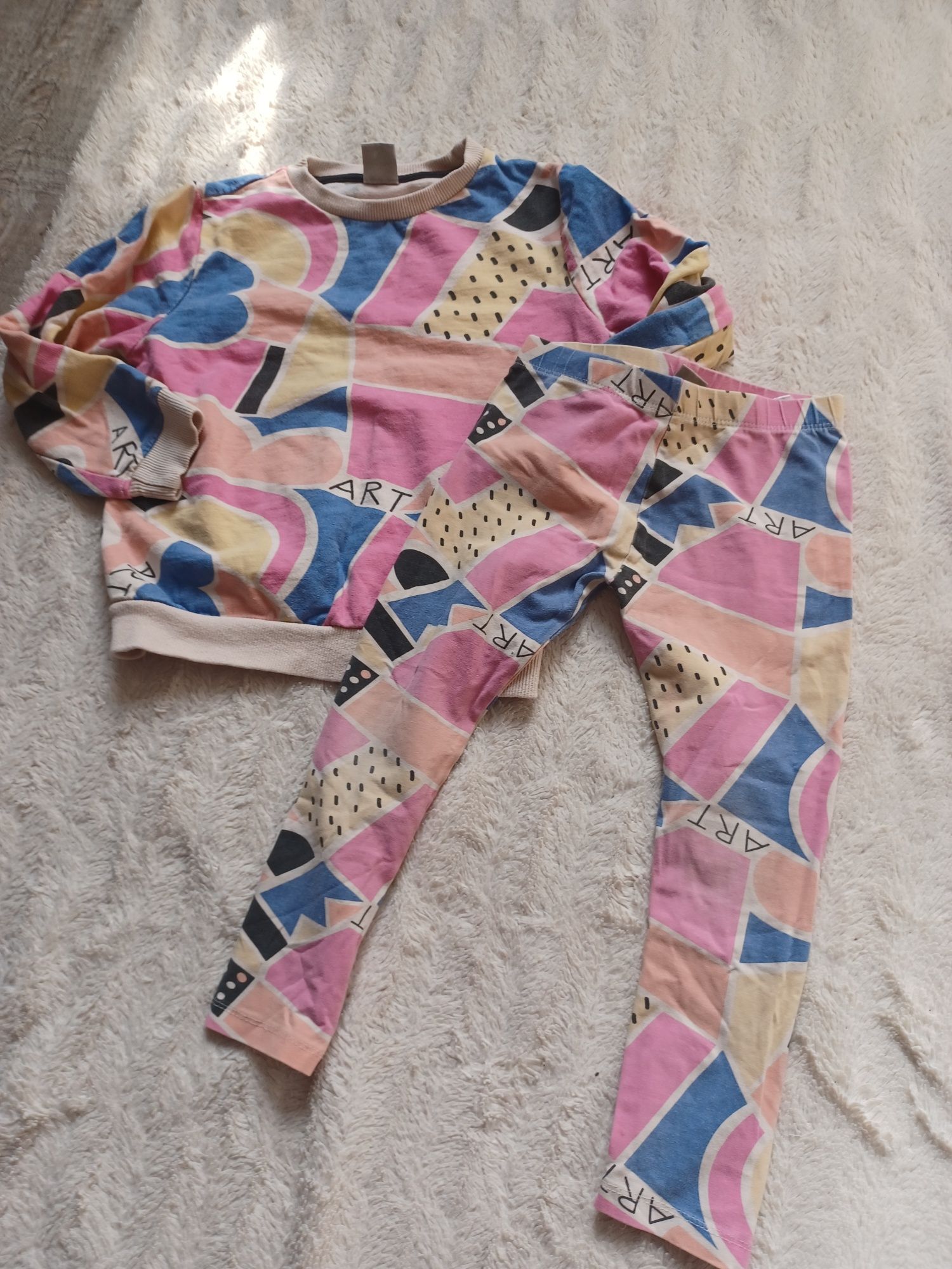 Komplet zestaw bluza i leginsy 104 pepco