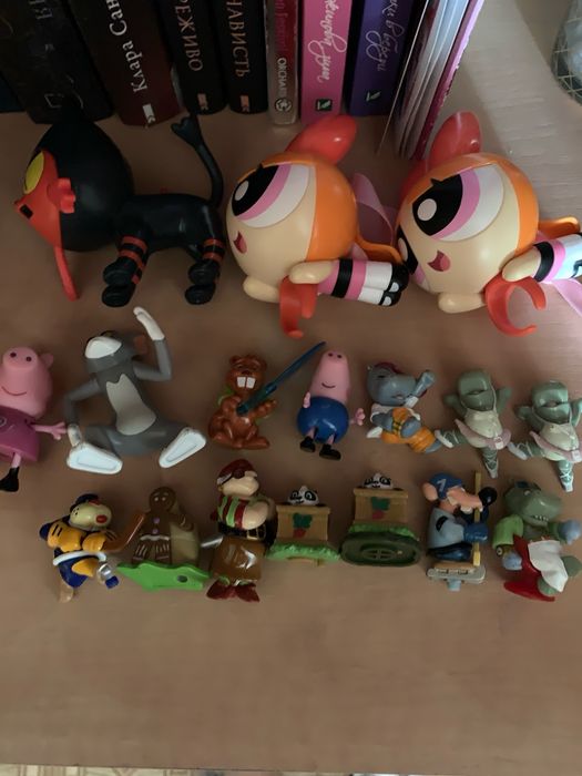 Продам іграшки з Кіндерів та МакДональдс недорого