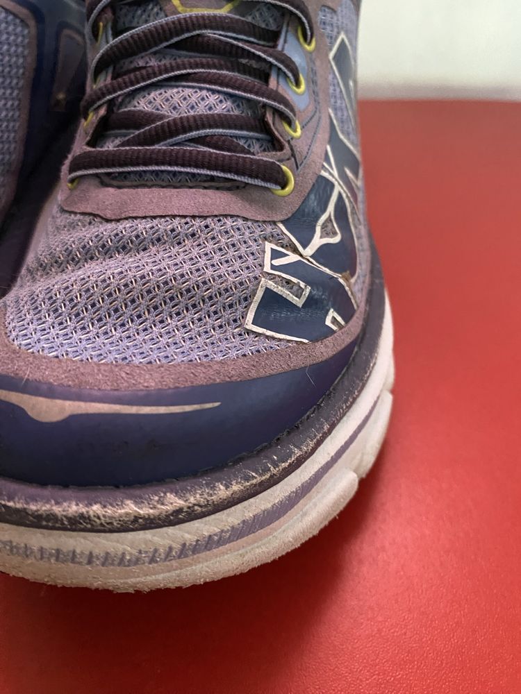 Женские кроссовки Hoka размер 38,5