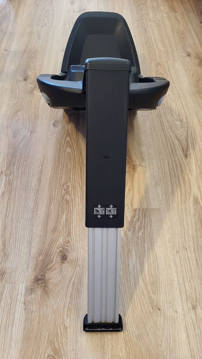 Maxi Cozi Pearl Pro-2  i Size 2 z bazą 3 wayFix