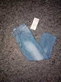 Nowe jeansy wycierane rozm 116
