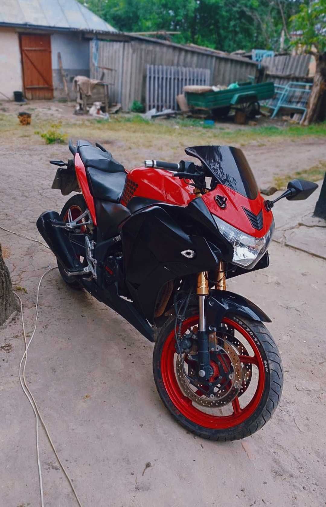 Продам мотоцикл вайпер 200cc