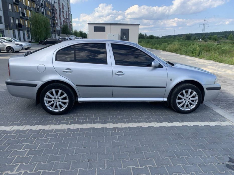 Продам автомобіль Skoda Octavia 2008