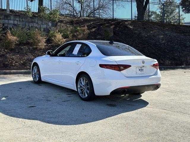 2022 Alfa Romeo Giulia Ti