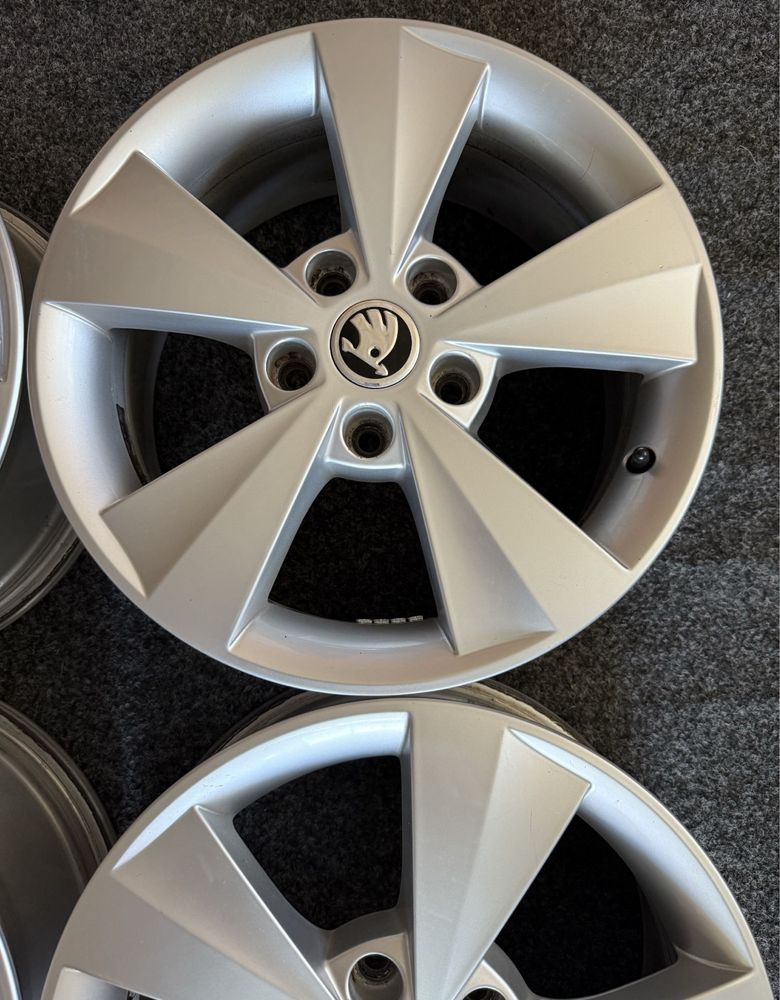 Диски R16 5/112 Skoda Octavia A5 A7 A8 Superb Yeti Karoq VW Golf Caddy