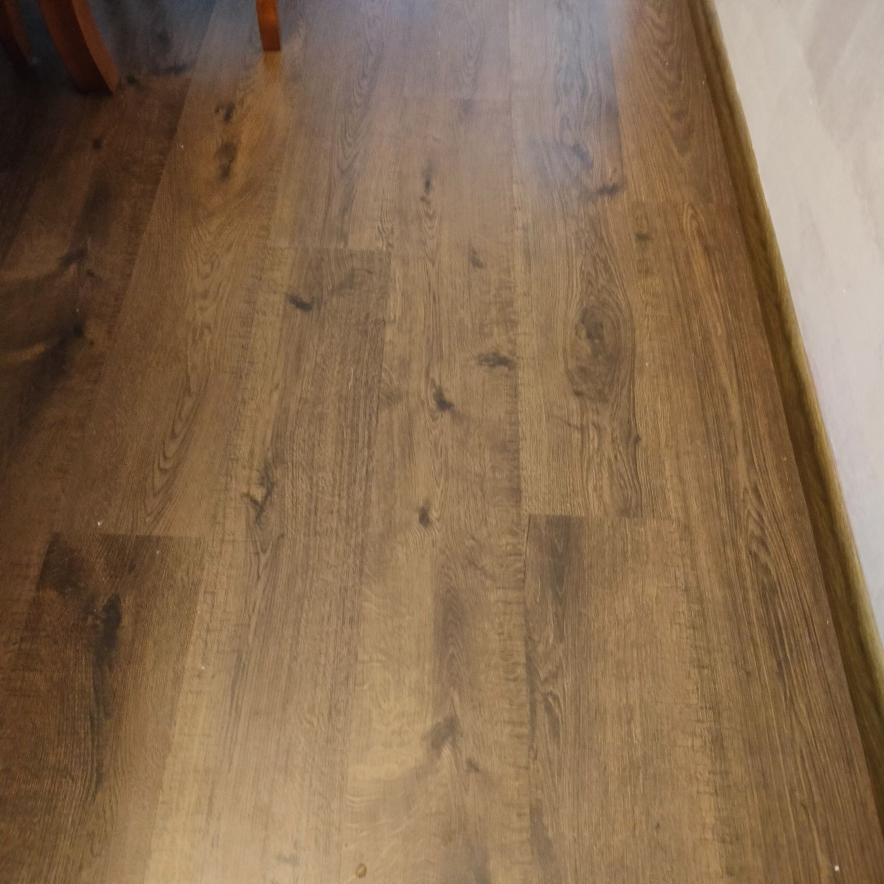 Panele podłogowe dąb ciemny 35m2/20zł1m2
