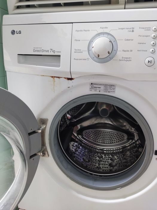 Máquina de lavar roupa LG