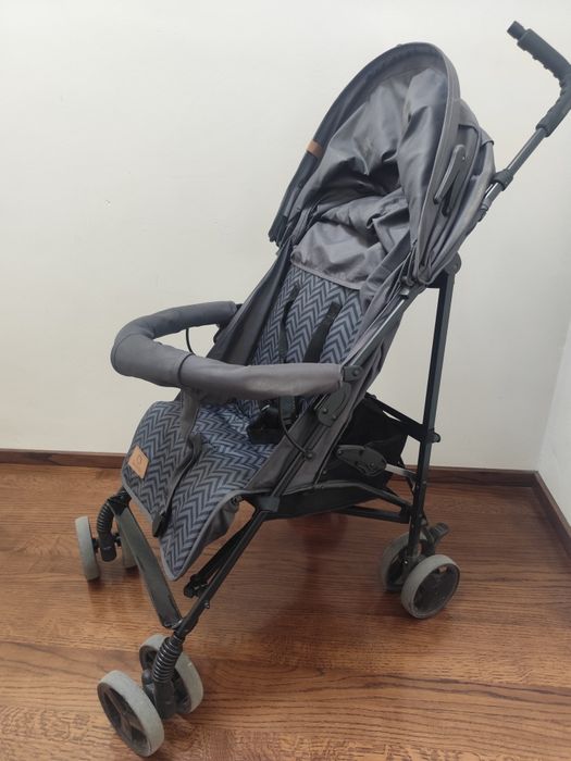 Wózek spacerowy - parasolka Lionelo