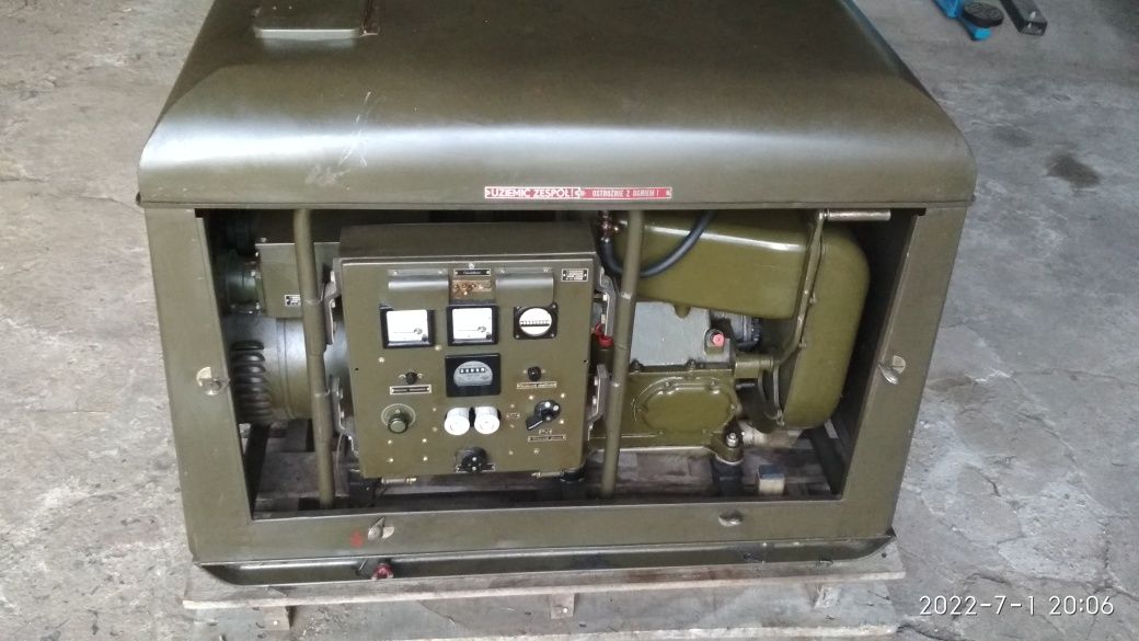 Agregat prądotwórczy PAB-4 ,4KW- 230v-wojskowy
