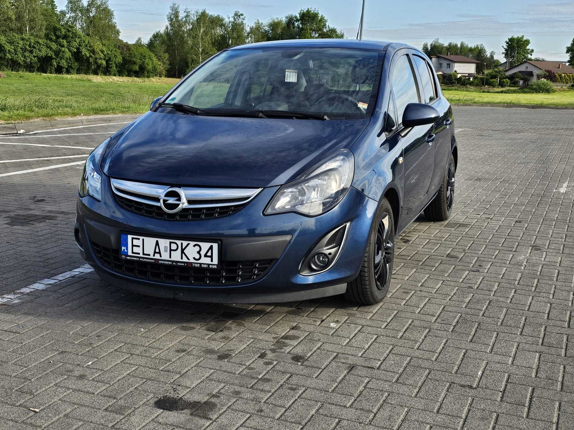 Opel Corsa  bogata wersja wyposażenia