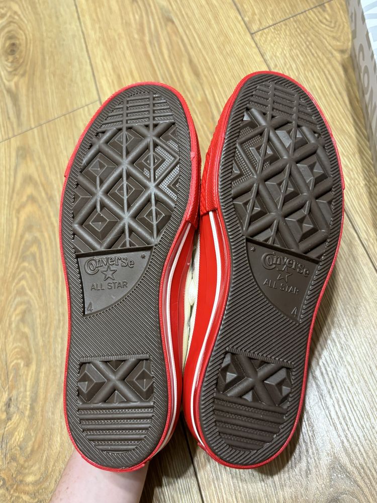 Converse x Comme des Garçons PLAY Chuck 70