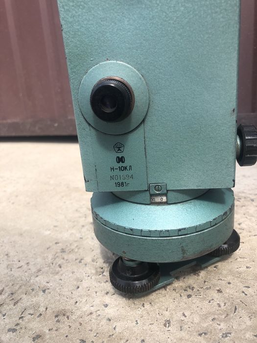 Продам Нівелір Н-10кл