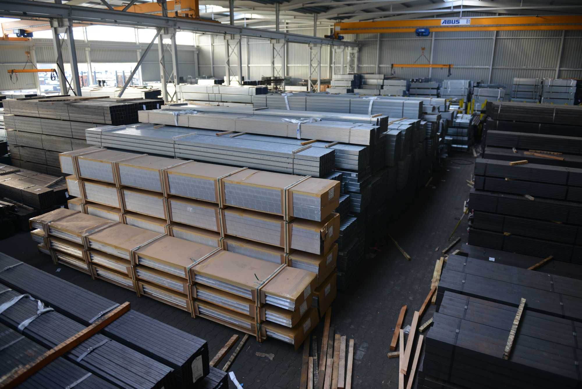 Kompleksowe dostawy stali i aluminium dla firm i zakładów.