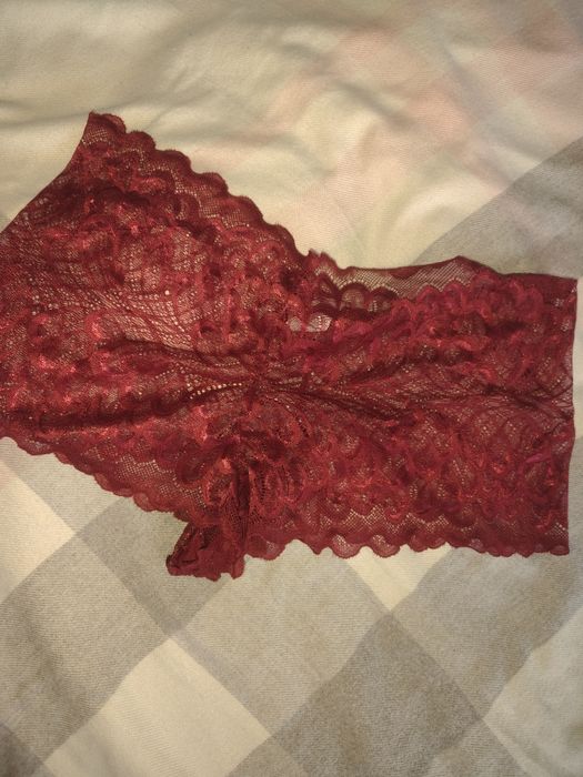 Majtki damskie koronkowe