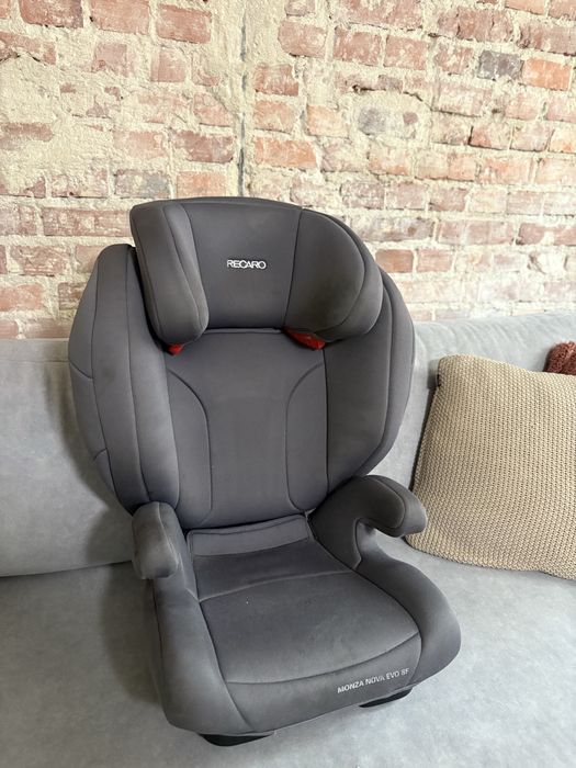 Fotelik samochodowy Recaro